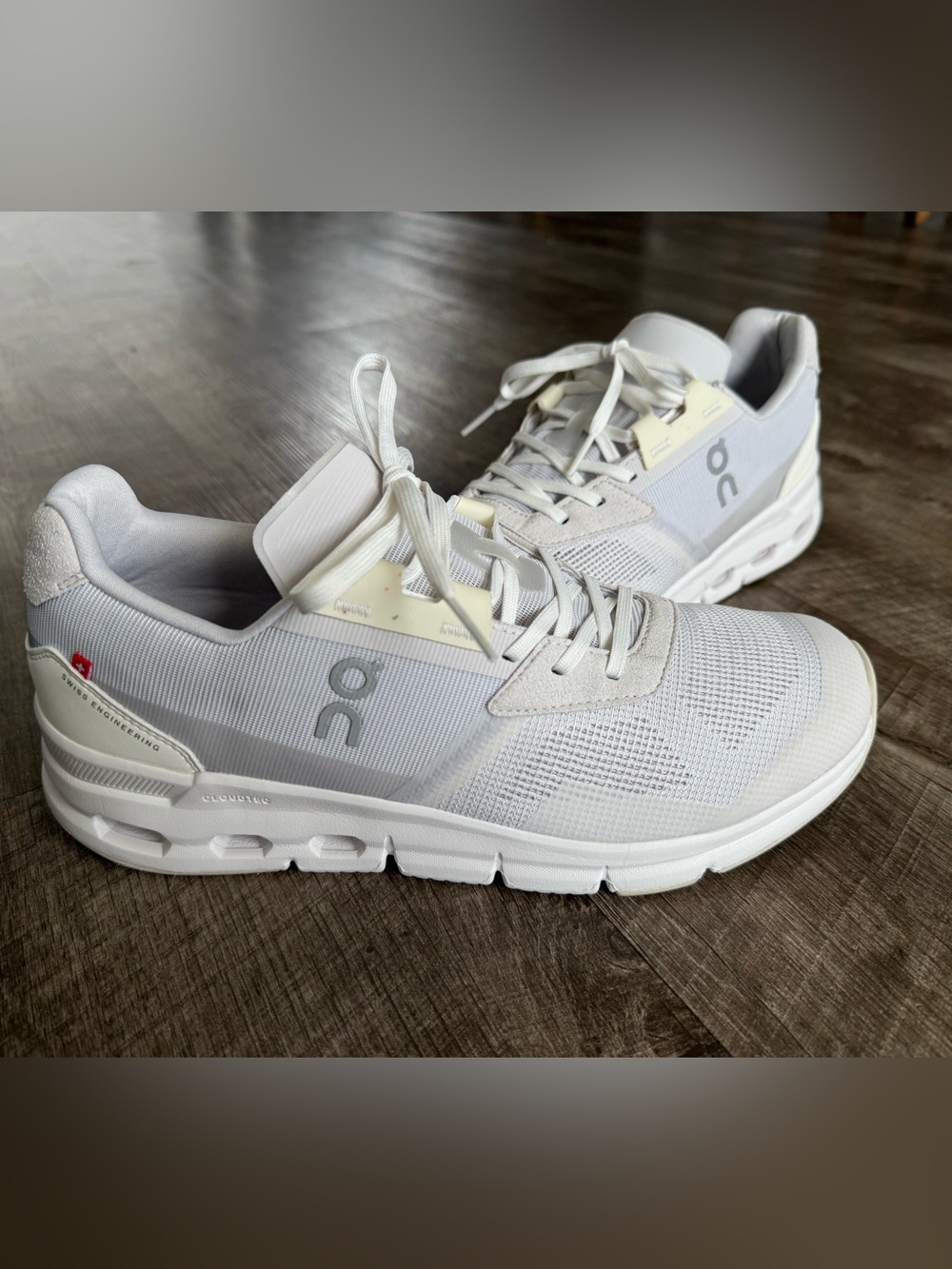 Women's On Cloudrift Shoes White/Frost, 9B US